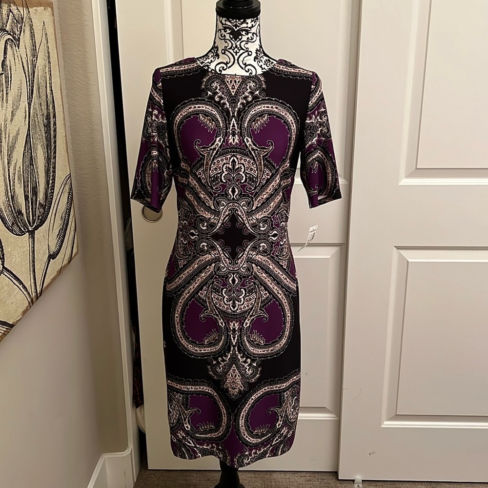Rod & Ali below knee short sleeve work dress.